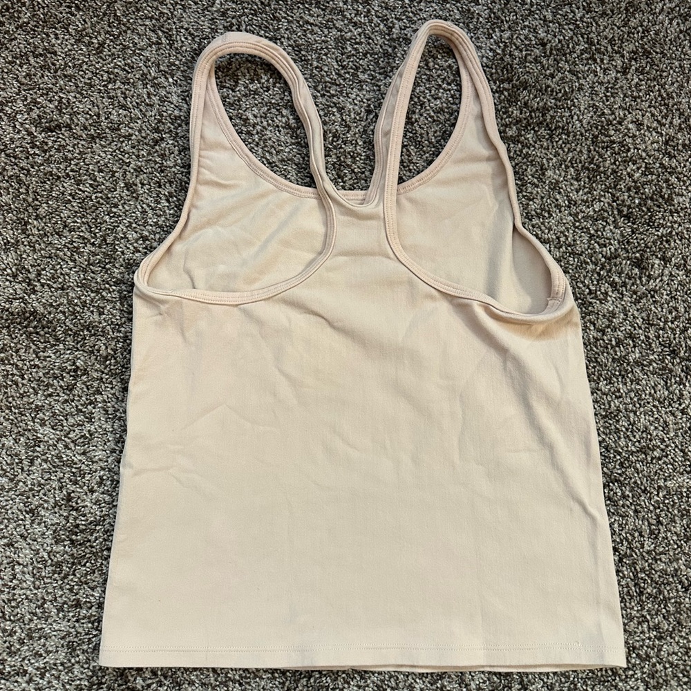 Fabletics tank - Picture 2 of 5